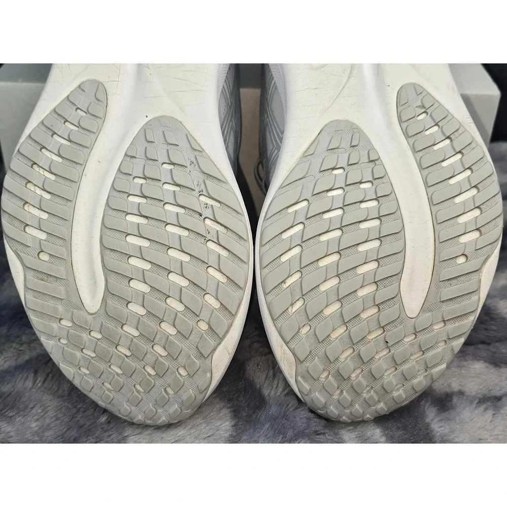 ASICS GEL-PULSE 16 Light Grey FlyteFoam Running Sneakers Women 8.5